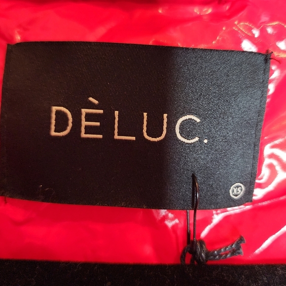 NWT DELUC Versani Shiny Red Puffer Zip Jacket Nylon Size XS - Picture 14 of 16